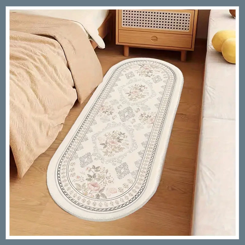 Covor alb cu model floral 50 x 140 cm TD270829-2

