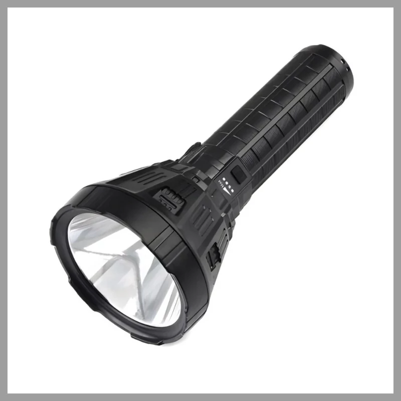 Lanternă LED cu lumină puternică W5102